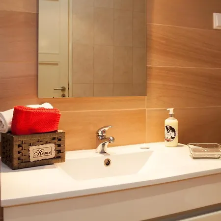 Graca River View Apartman *