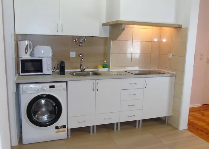 Graca River View Apartment Lisbon