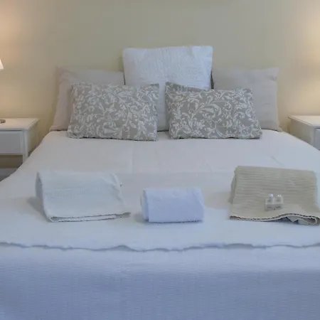 Graca River View Апартаменти Лісабон